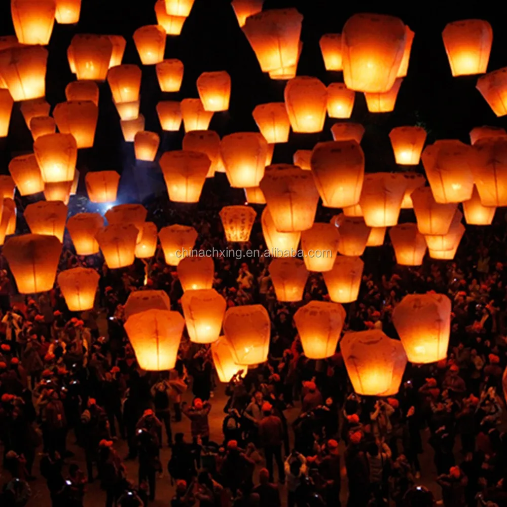 paper lantern ceremony