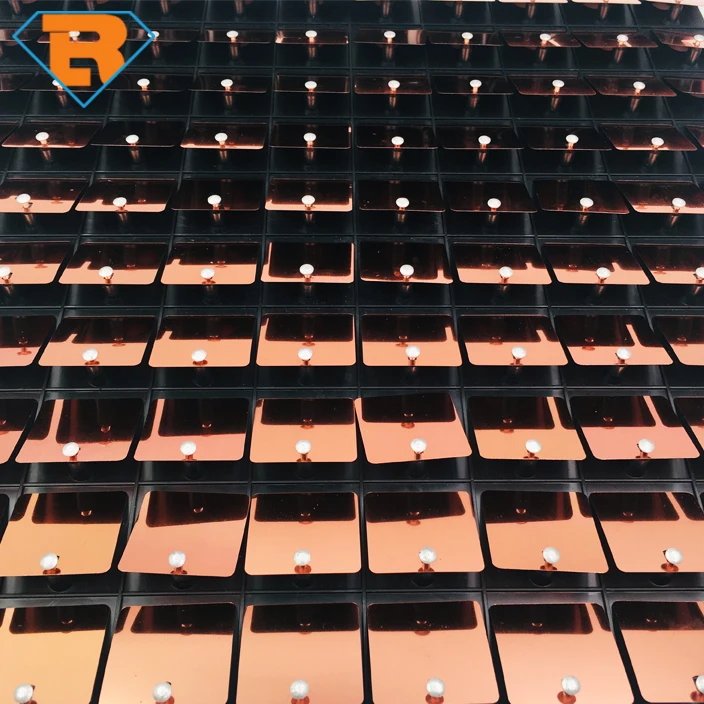 Champagne Gold 02.jpg