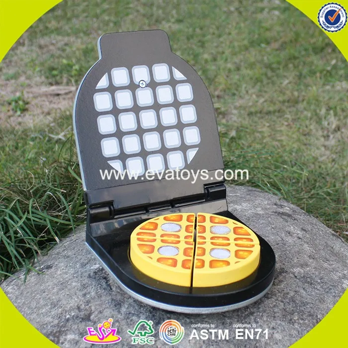 wooden pizza oven toy