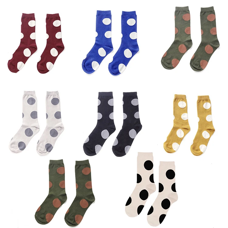 polka dot socks-1.jpg