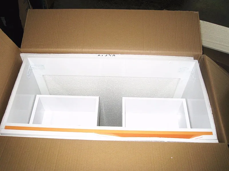 杭州清算浴室柜实木电源柜壁挂式浴室家具