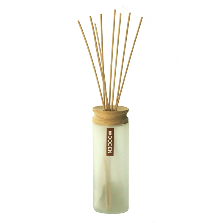 High Quality Reed Diffuser Round Glass Bottle Empty With Wooden Cap