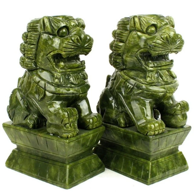 South Jade Carving Fu Dog Statue Feng Shui Crafts Natural Stone Carved ...