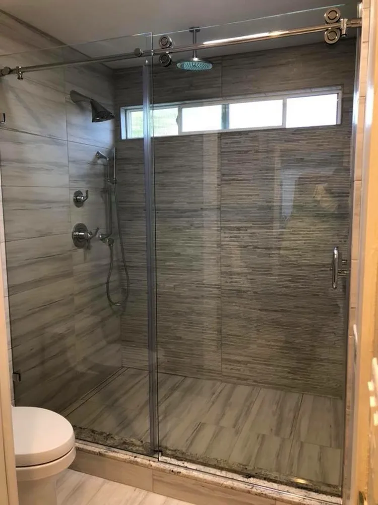 shower door (1)