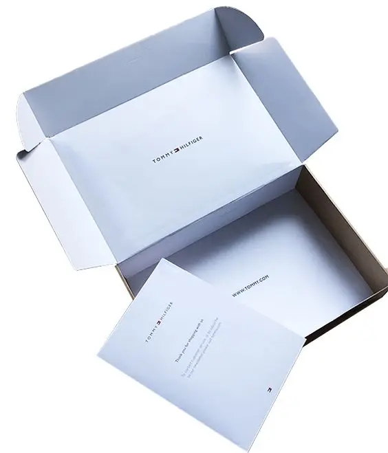 C упаковка. Креативная упаковка для кружки. 100шт). Золото в коробочке. Коробочки для упаковки.