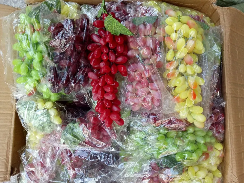 Artificial Fruits Decorative Artificial Grapes Fake Grapes Plastic