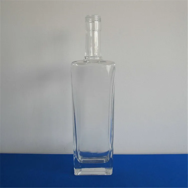 WS 008 SQUARE 700-800ML
