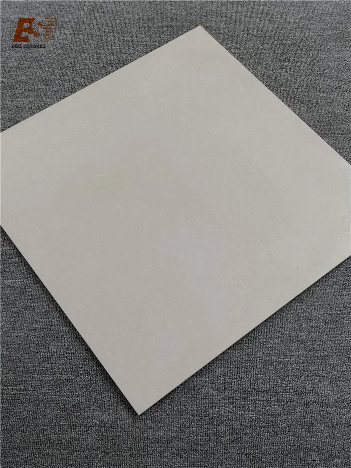 Bán buôn giá rẻ nhất 60*60 cm hai lớp đánh bóng pulati và pha lê thiết kế sứ gốm sàn gạch