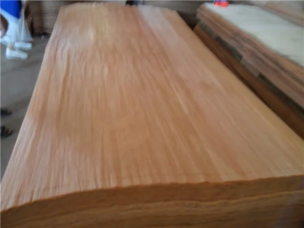 linyi cheap 0.3mm engineered keruing veneer, recon gurjan veneer for plywood india market
