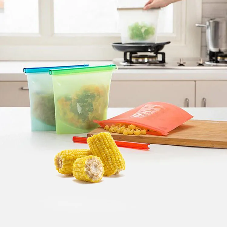 Sealed reusable bags of fresh vegetables storage easy to clean silicon food storage bags