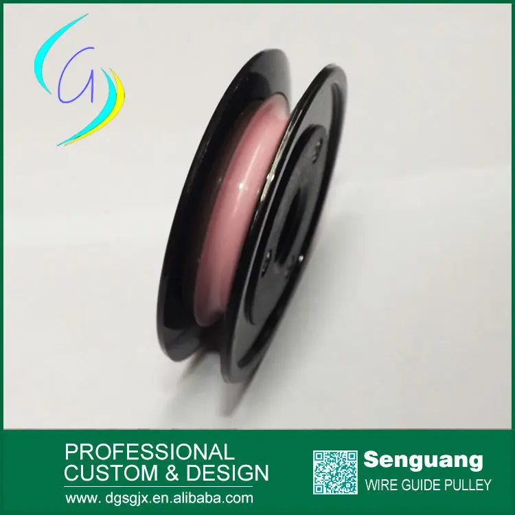 Assembled Plastic Cable Roller Providing Stable Winding Tension Flanged