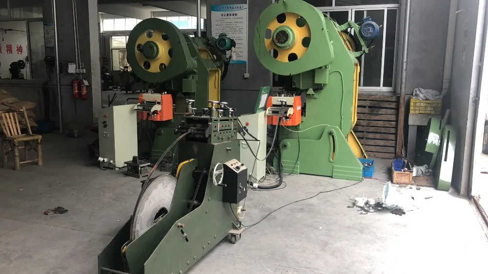 Pipe Clamp Making Feeder Machine U Clamping Machine Feeding Machine