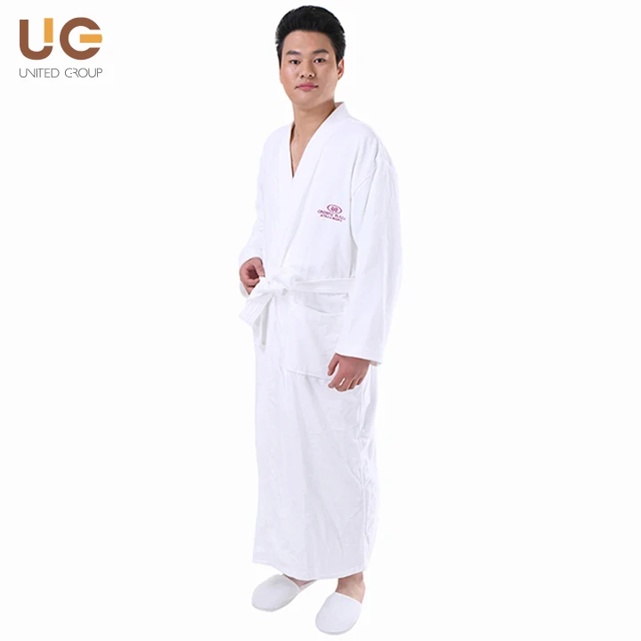 BATHROBE05-1