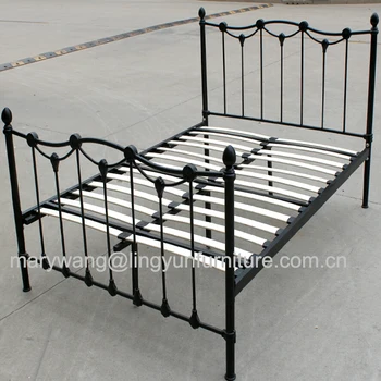 Home Furniture Hand Forged Painting King Size Wrought Metal Bed