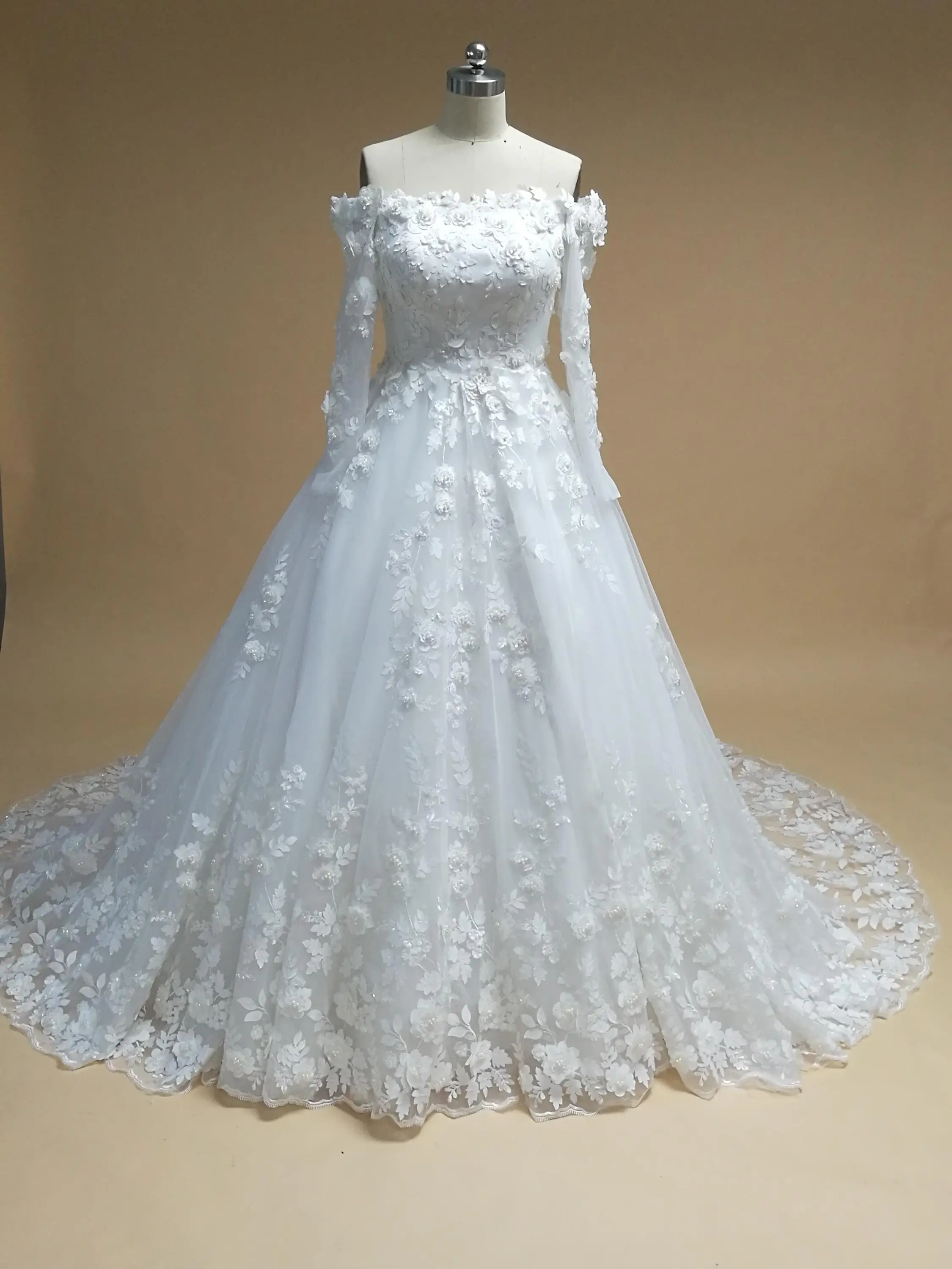 Factory Direct Latest Off Shoulder 3d Beaded Laces Wedding Dress