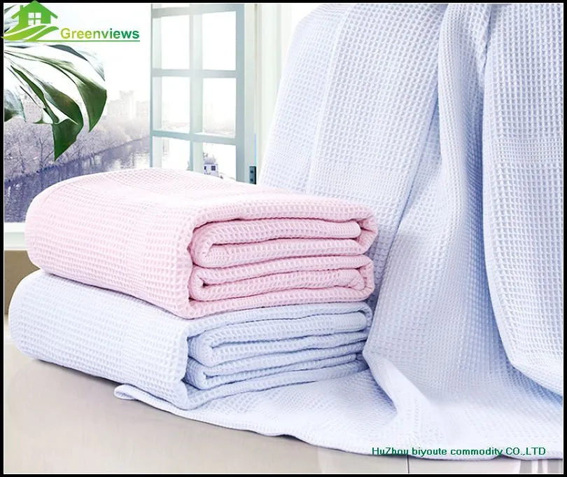 Wholesale China Blankets Bamboo Fiber Waffle Dobby Woven Throw Summer