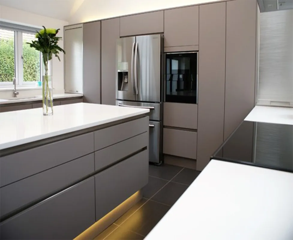 2019 Vermont Hot Sell European Style Kitchen Cabinet Design From China