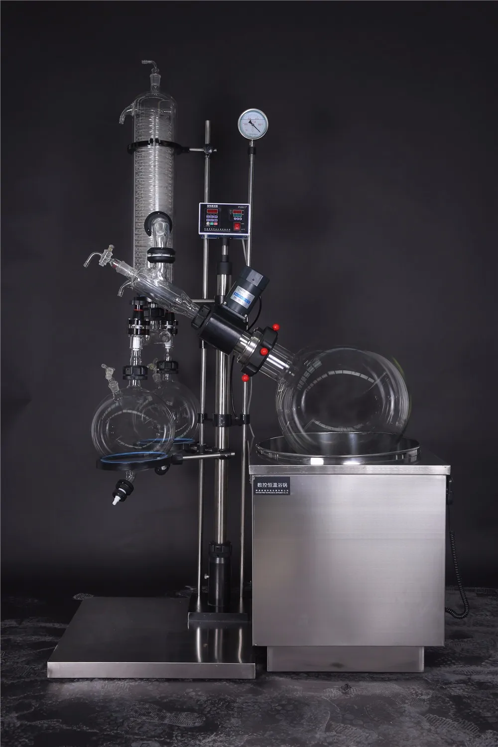 Large Capacity 100l Vacuum Rotary Evaporator For Alcohol Ethanol