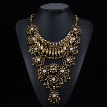 large costume jewelry necklaces