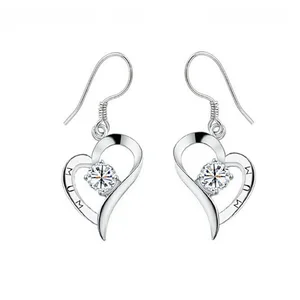 Mother 's Day gifts new Korean jewelry shiny heart earrings MUM ear hooks manufacturers direct supply