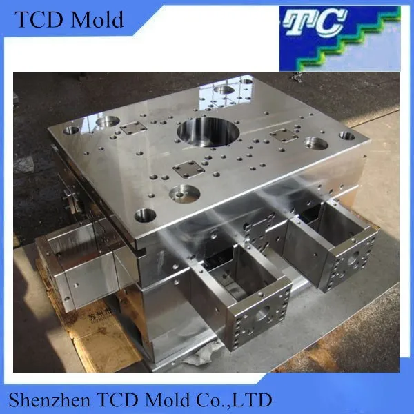 8 injection mold base.jpg