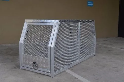 Homemade Aluminium Alloy Truck Hog Hunting Dog Boxes 