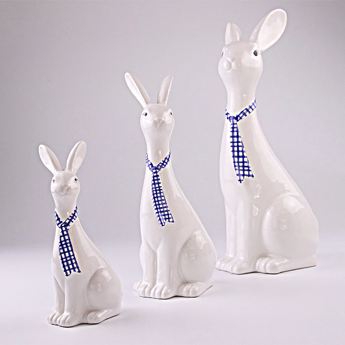 Фарфор кролик. Фарфоровый кролик. Кролик керамика. Фарфоровые керамические зайцы. Кролик фарфоровый белый.