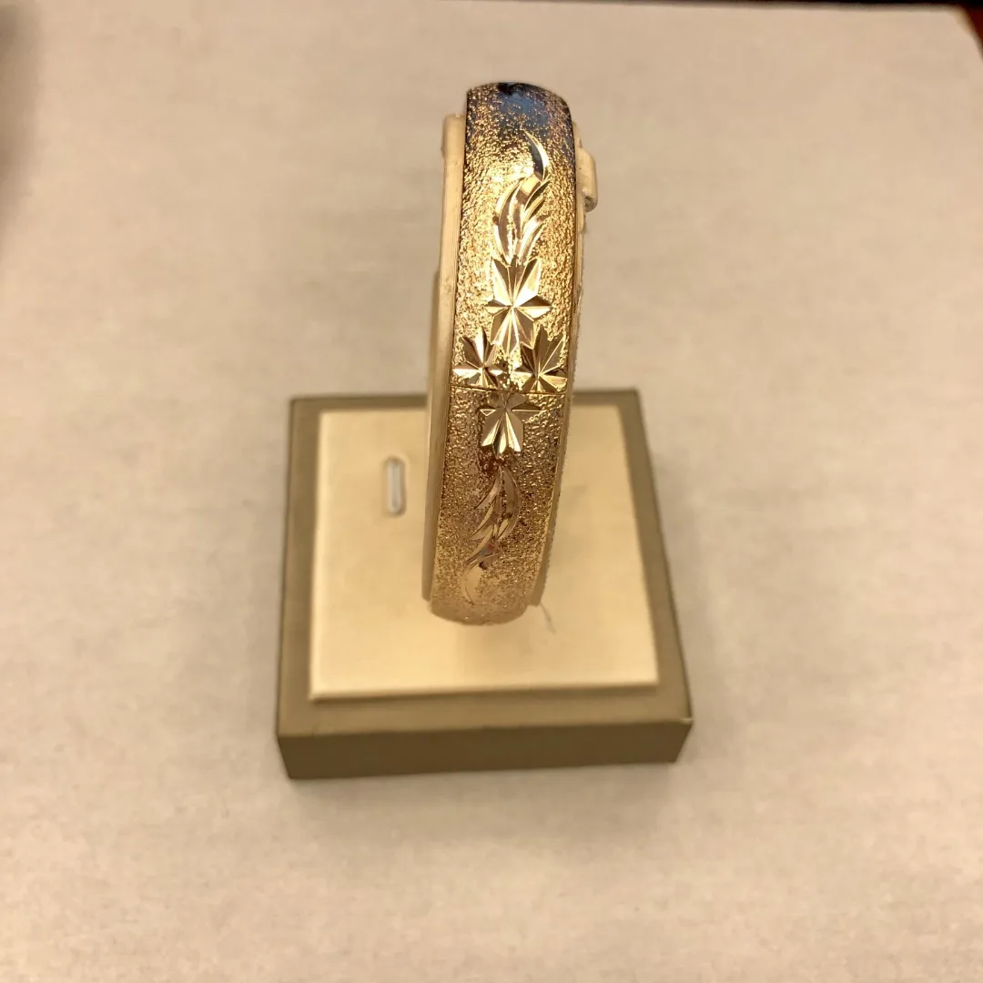 bangle bracelet (2).jpg
