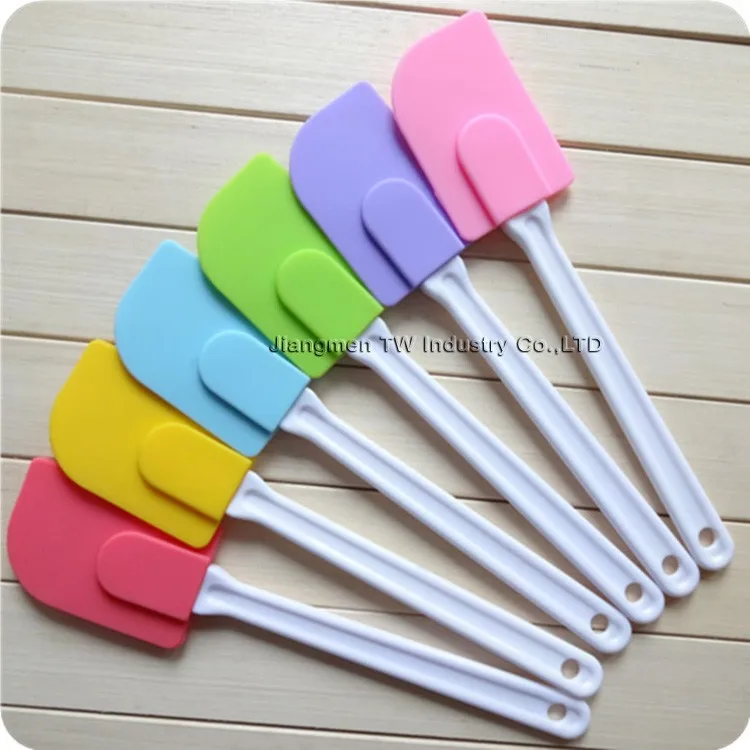 Wholesale Bbq Plastic Handle Silicone Pizza Cake Spatula Buy Plastic