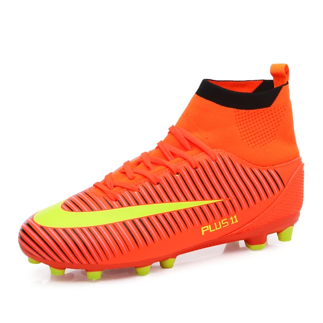 plus 11 football boots