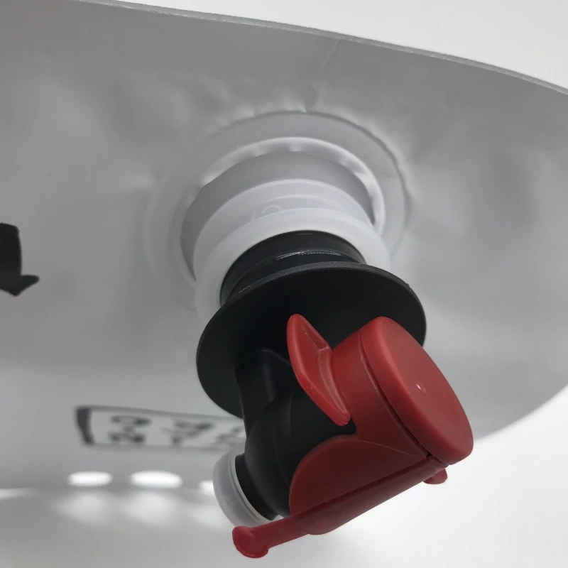 plastic wine bag (3).jpg