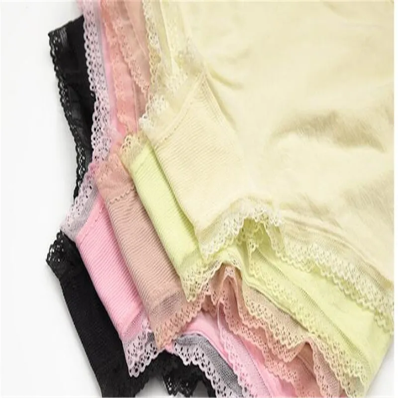 Ladies Cotton Menstrual Leakproof Panties Lace Waterproof Sanitary Panty Breathable Physiological Underwear for women