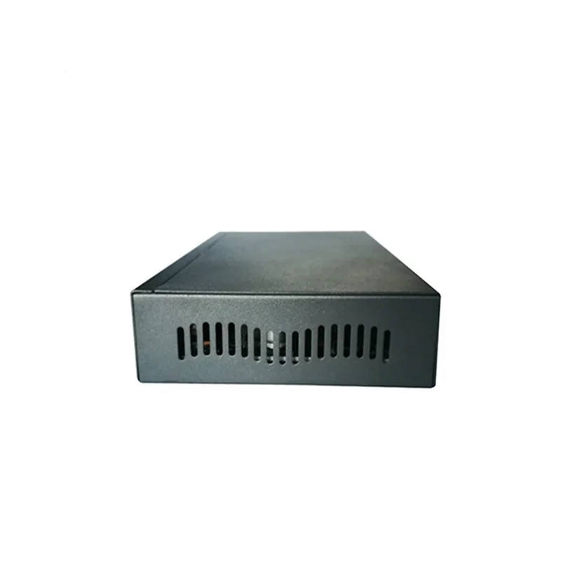4 RJ45 Port Switch.jpg