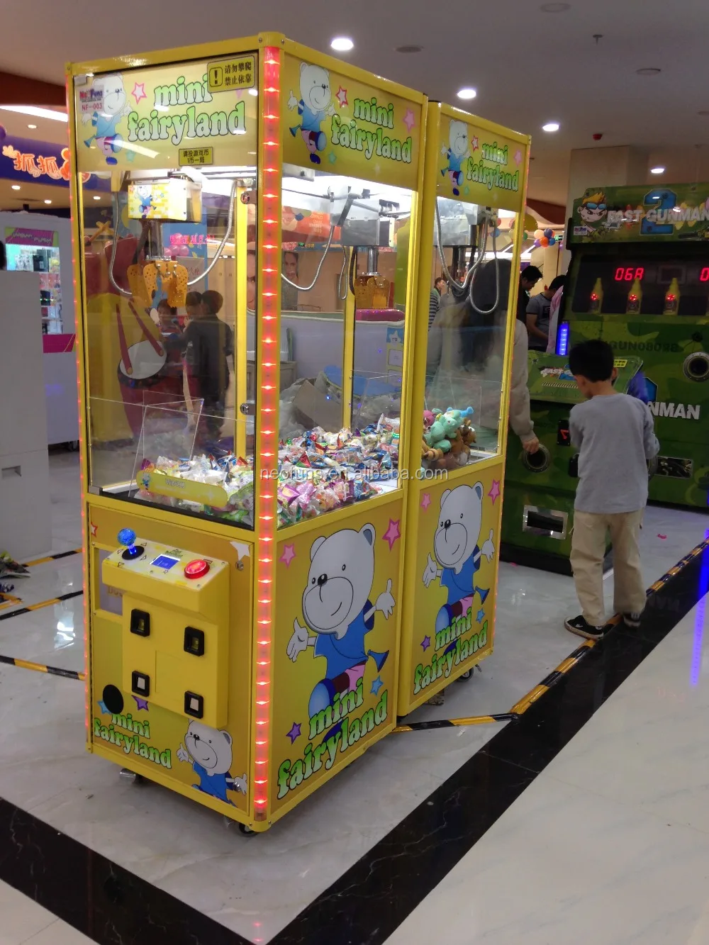 toy grabbing machine