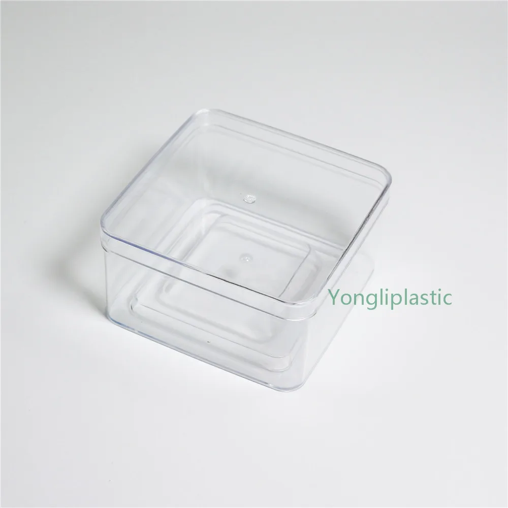方形透明塑料盒容器的蛋糕,糖果,坚果
