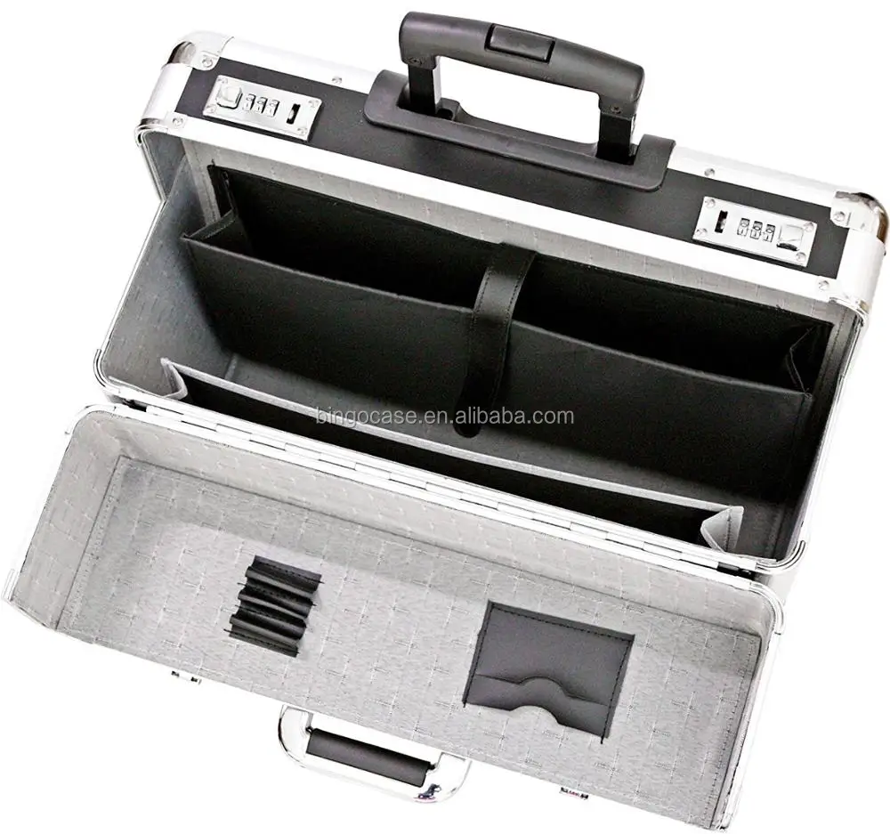 pilot flight case with wheels