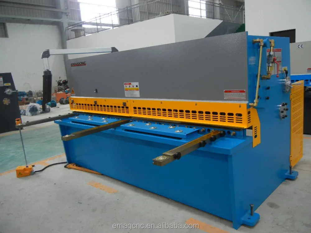 2 Side View of Hydraulic Shearing  Machine.jpg