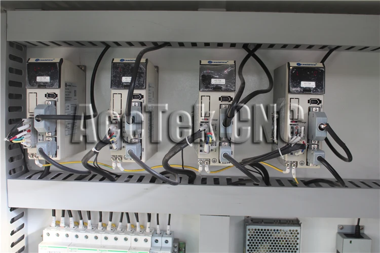 ATC CNC Router 2030 9kw Air Cooling Spindle Linear Auto Changer Engraving Pattern on MDF Woodworking Machine