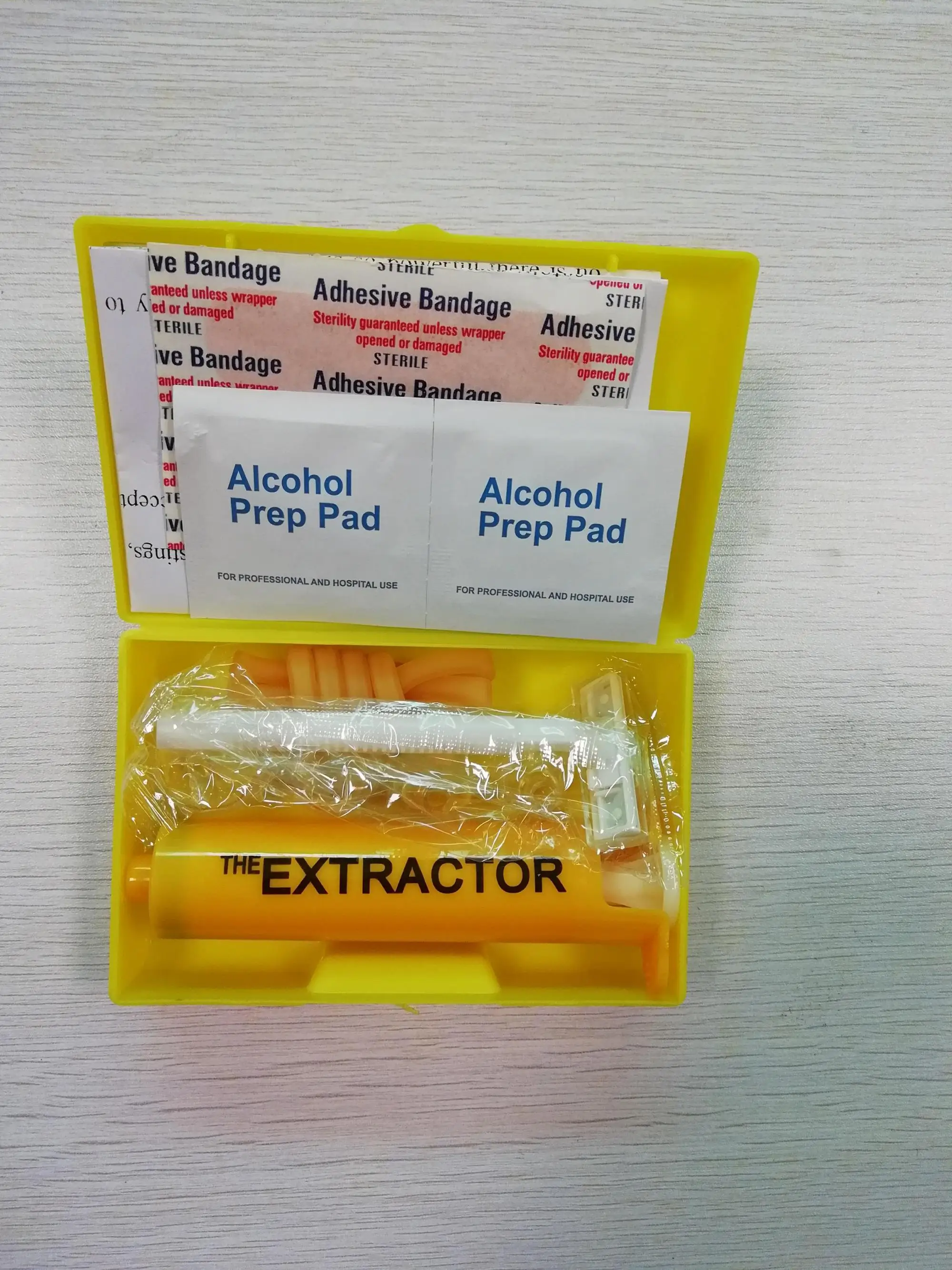 Strong Sting First Aid Venom Extractor Kit For Snake And Bee Suction