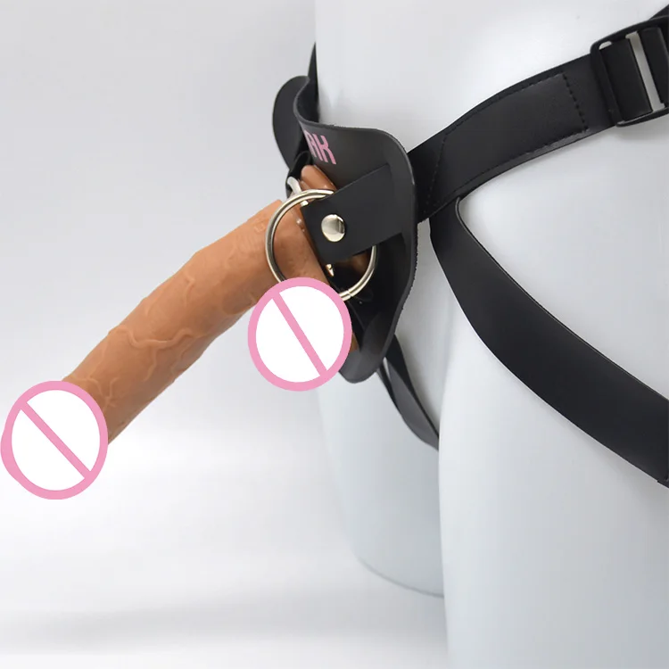 (20)Lesbian sex toys .jpg