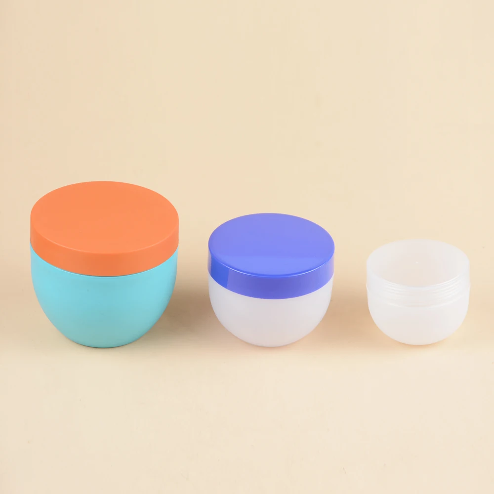 cosmetic plastic container