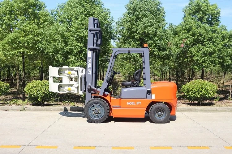 Carpet Booms 70mm Diameter 3000kg 36m Lift Height Forklift Paper Roll