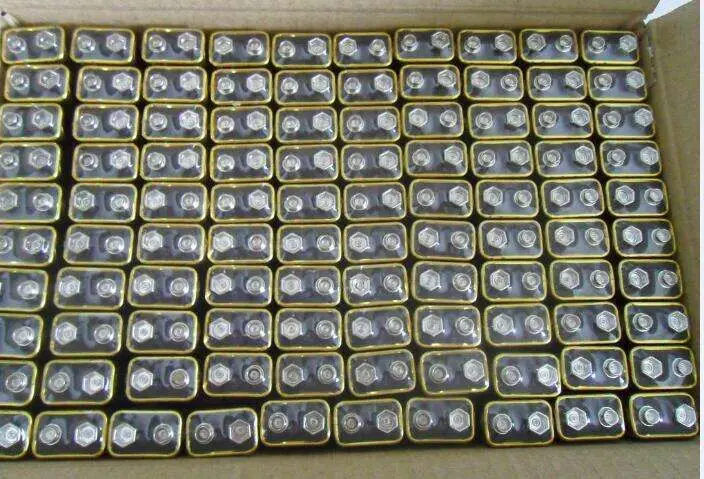 inner box 6F22.jpg