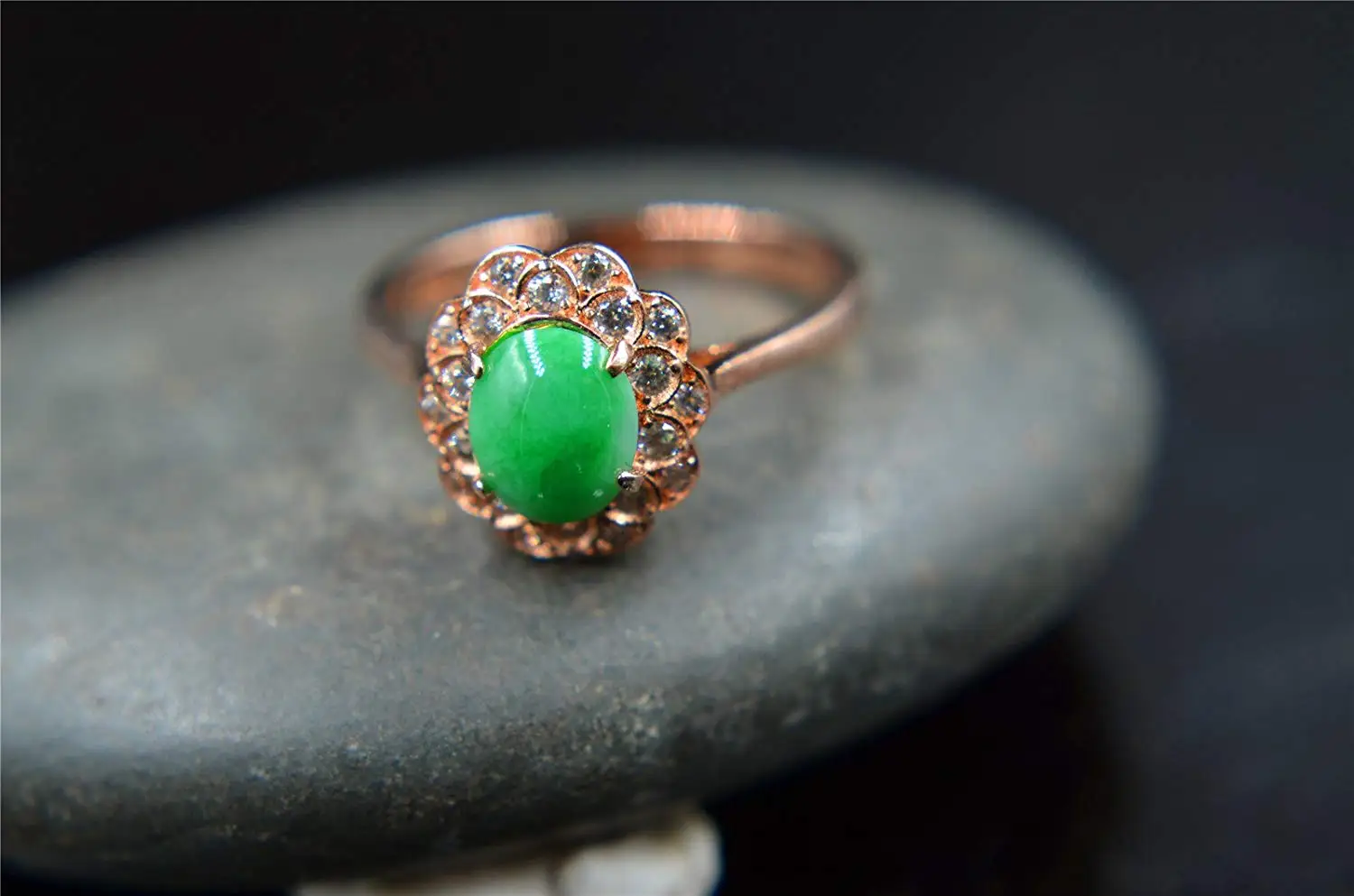 peach Jade ring,vintage ring,orange ring,dark stone ring,gold ring,solid gold ring,oval rings