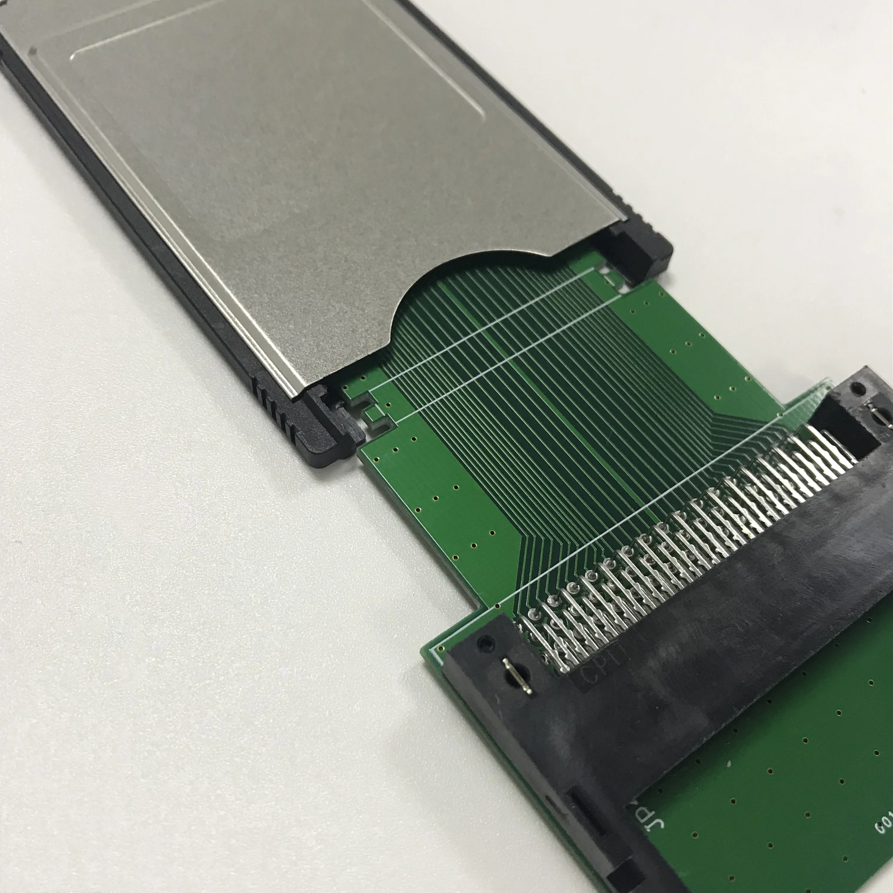 PCMCIA Connector Card Extension Cable - Durable & Reliable