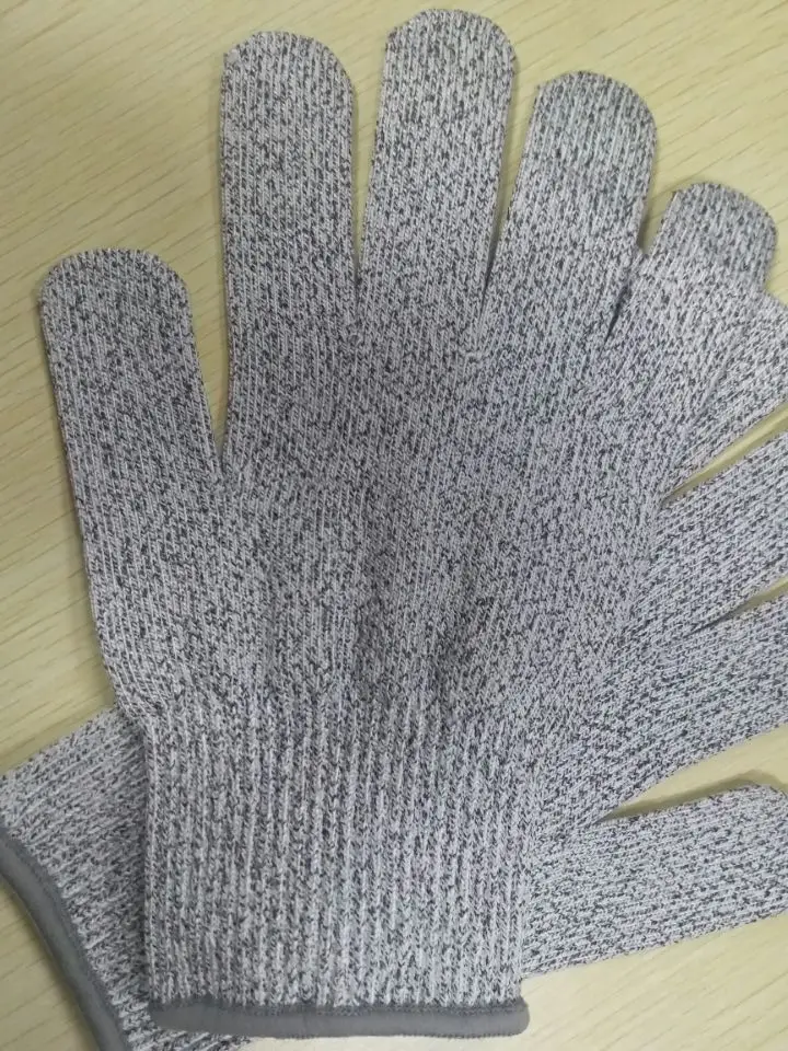 Glove 1.jpg