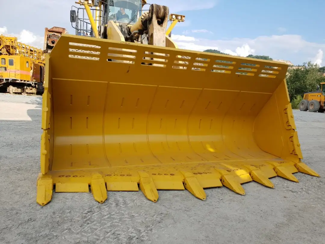 1.8 M3 Compact Wheel Loader Bucket 2930mm Dump Height Wheel Loader