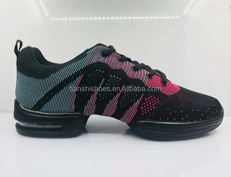 walk line sports shoes price