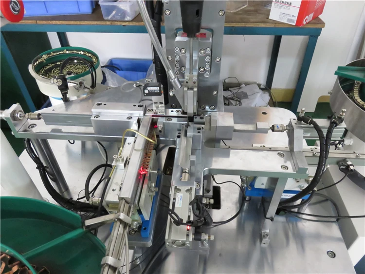 Automatic lock. Ball-Unit Assembly Machine. Terminal Equipment. Drum-equipped Assembly.