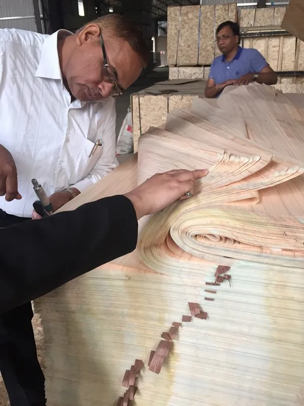 engineered oak wood veneer